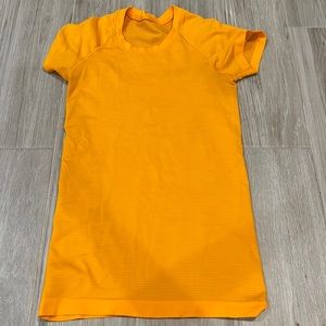 Lululemon swiftly tech